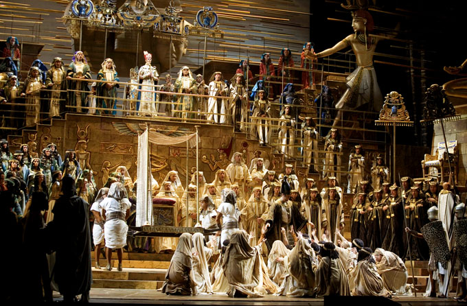Wielka "Aida" w SOKOLE, opera w kinie, kino w operze. 